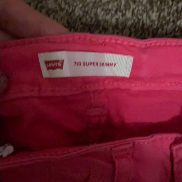 Pink Levi’s - Picture 5 of 5